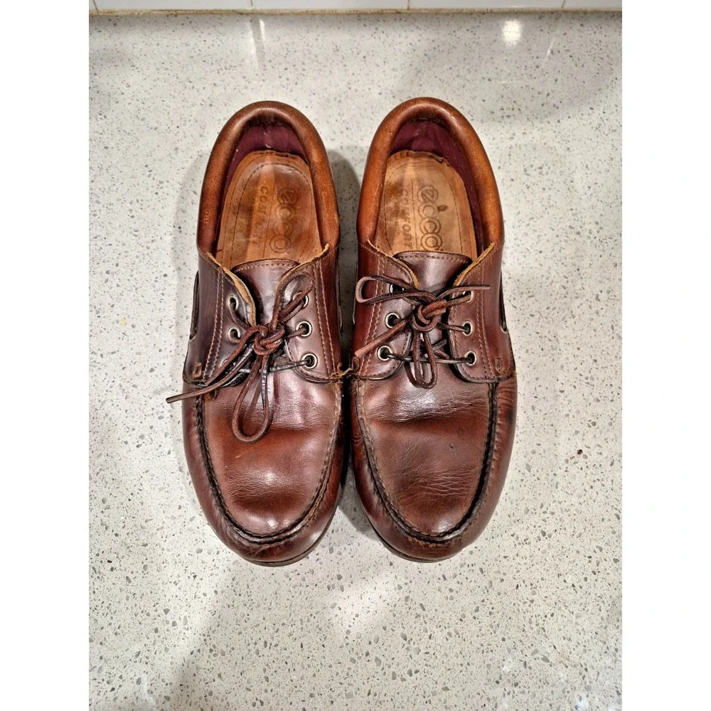 ECCO Shoes Mens 10.5 Casual Boat Brown Leather Lace Up Low Moc Toe Slip On